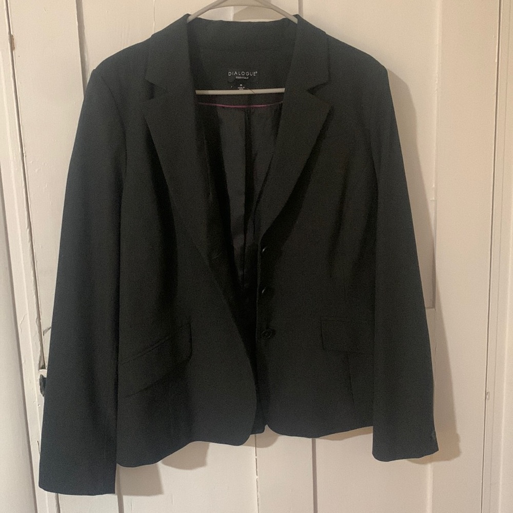 Dialogue womens suit jacket!